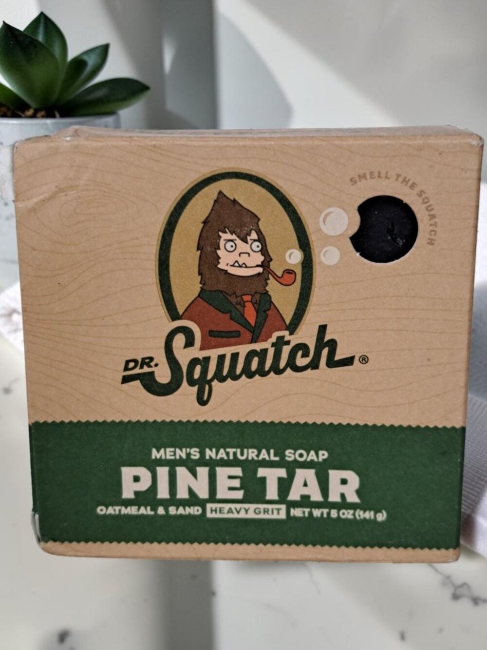 Dr. Squatch All Natural Bar Soap for Men, Heavy Grit Pine Tar 5 oz Oatmeal/Sand